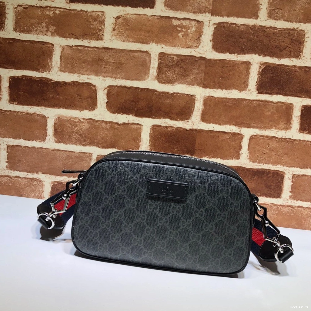 Black GG shoulder GUCCI bag 0812
